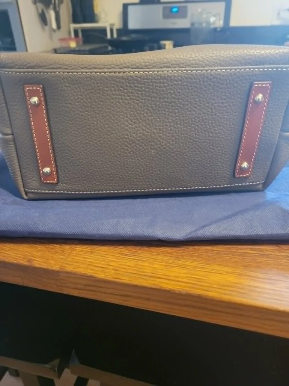 Dooney & Bourke like new
